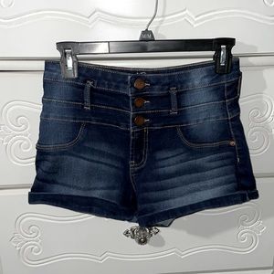 Denim mid rise shorts